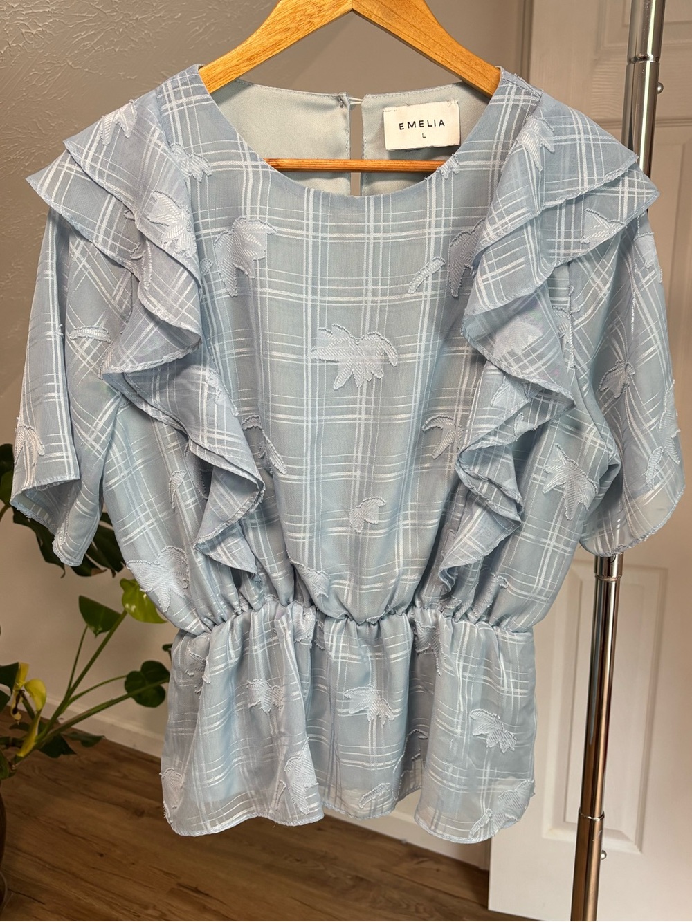 Emelia light blue top with ruffles and jacquard fabric, large